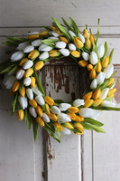 bardzo elegancki wianek z tulipanów, Witaj Wiosno 2, śr.40cm