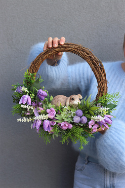 Króliczek Violet, wiosenny wianek z zajączkiem, rozp.44cm