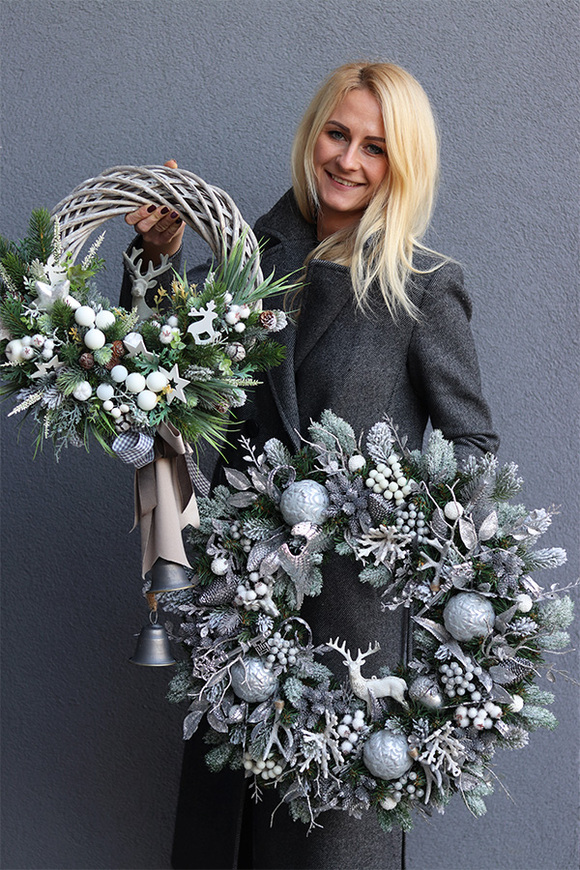 wianek świąteczny Srebrzysta Zima 2