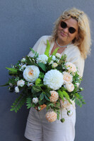 Ministeria 3, elegancka kompozycja kwiatowa w misie