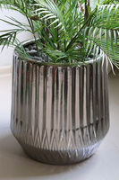 Haiti Silverro, sztuczna palma w srebrnej donicy