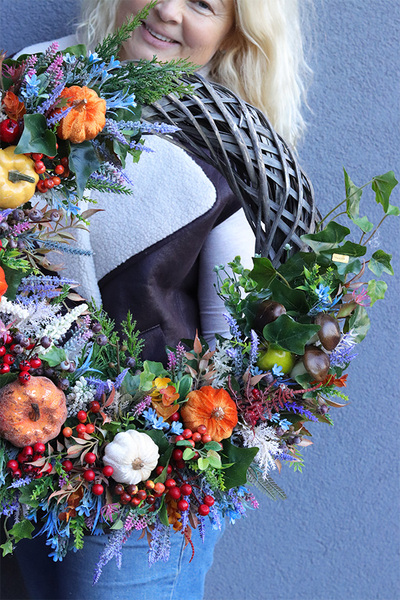 Poranna Refina, jesienny wianek z dyniami