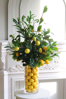 Sicilia Lemon, kompozycja kwiatowa w wazonie