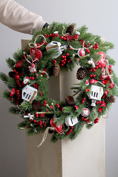 Na Rysy, świąteczny wianek na drzwi