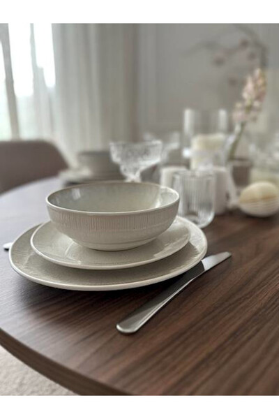 Bonita White, komplet obiadowy dla 6 osób, 18 elementów