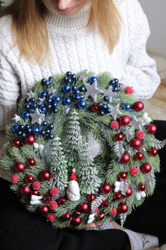 Santa in Alaska, świąteczny wianek dekoracyjny