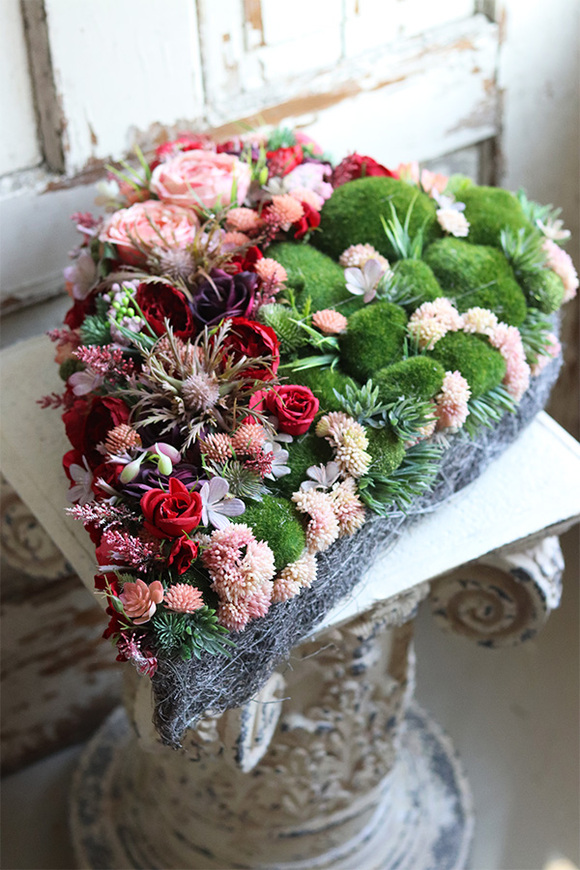 kompozycja nagrobna, Serce Rosalia, wym.17x50x33cm