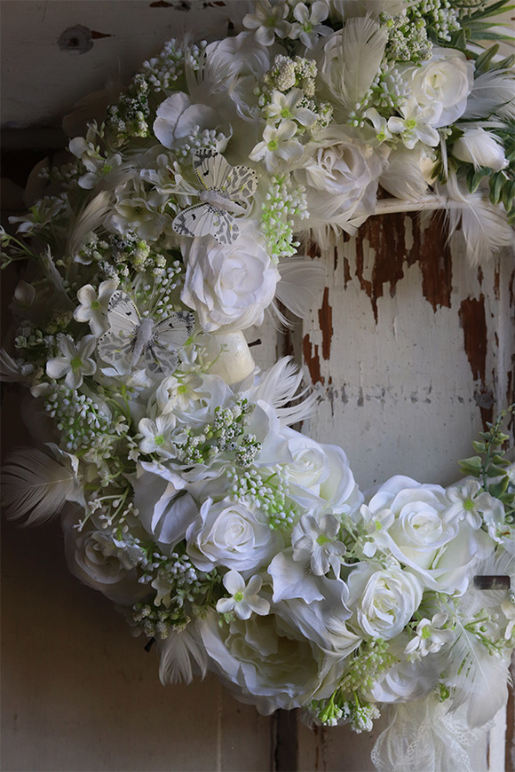 Biella, biały wianek komunijny z dzwonkiem, śr.38cm  