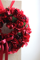 Czerwień to Miłość, czerwony wianek z hortensji