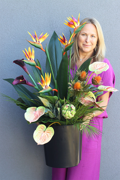 Anturium & Strelicja Saute, egzotyczna kompozycja do wazonu klienta, wys.94cm