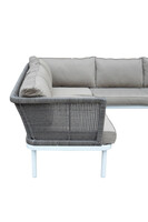 Dwuczęściowa kanapa ogrodowa z poduszkami i oparciem z technorattanu.