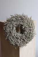 Zatrwian, dekoracyjny wianek z suszem