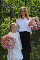 Teddy Pink, uroczy wianek z misiem