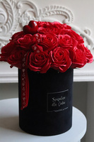 Soap Opera Red, flowerbox na walentynki z mydlanymi różami