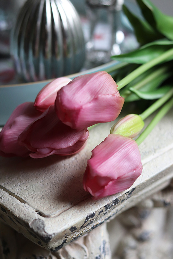 bukiet tulipanów silikonowych, Róż