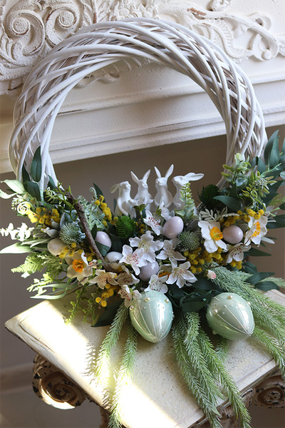 Mint Easter, wielkanocny wianek z zajączkami