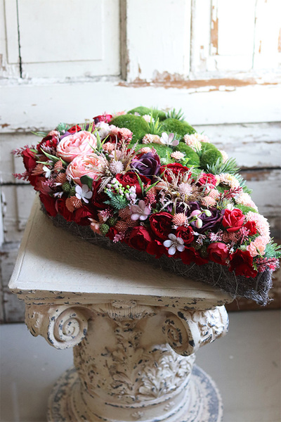 kompozycja nagrobna, Serce Rosalia, wym.17x50x33cm