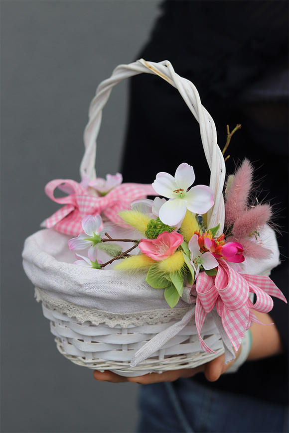 Moko Easter Girl, dekorowany koszyczek wielkanocny, wys.28cm