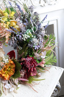 Kleopatra, efektowny wianek z kwiatami i sukulentami, śr.46cm