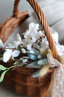 Familijny, jednostronnie dekorowany koszyczek wielkanocny