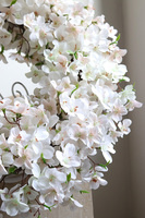 Biała Jabłoń, wiosenny wianek dekoracyjny