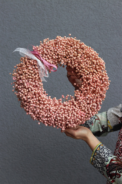 Ludowy Len, dekoracyjny wianek z suszu, różowy