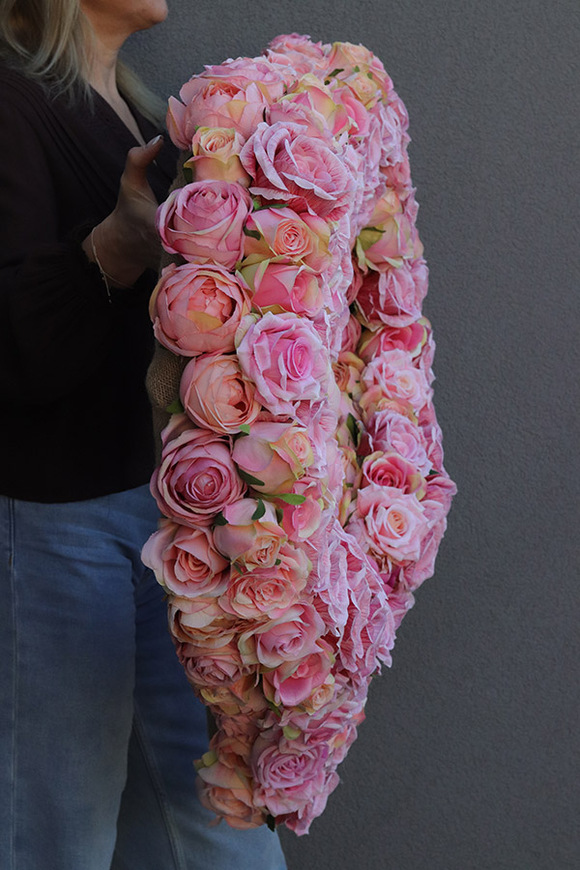 Rosmerta, duży różowy wianek serce