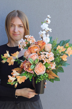 OD RĘKI Orangetta, bukiet nagrobny we wkładzie, wys.46m