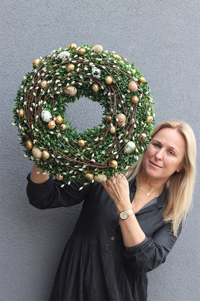 Easter Decore, wielkanocny wianek z jajkami
