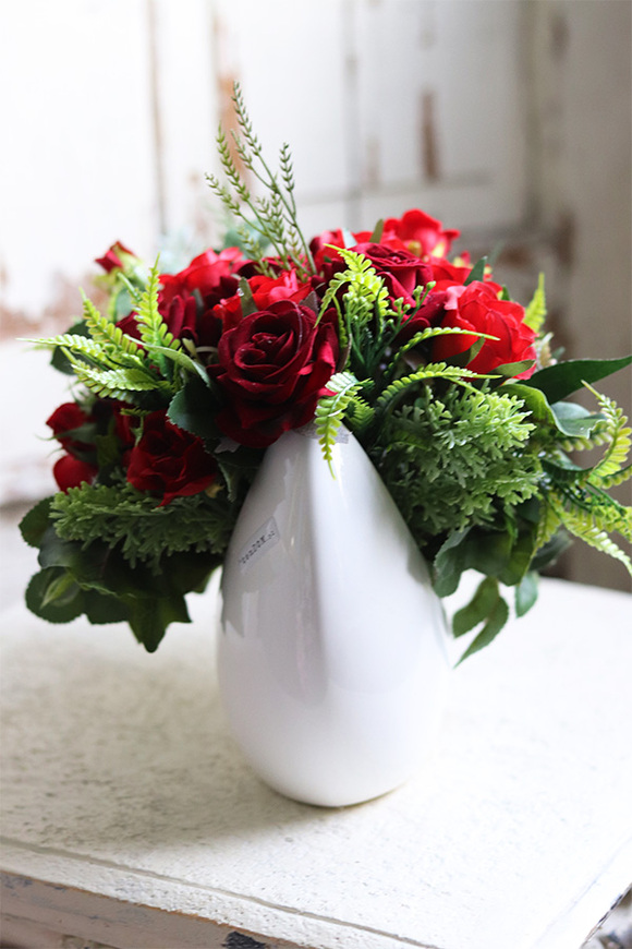 czerwona kompozycja kwiatowa z różami, Redoneta, wym.30x20cm 