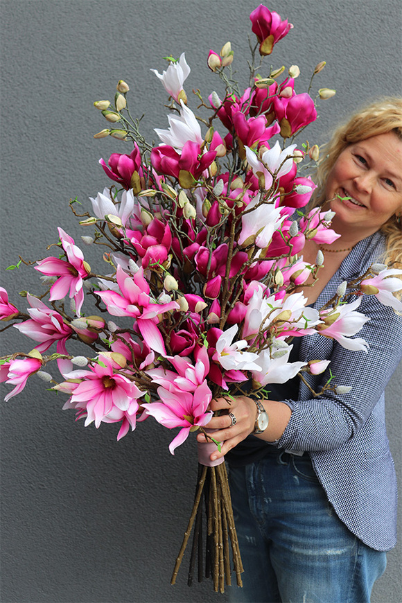 bukiet różowych kwiatów, Magnolie Moko L, dł.98cm 