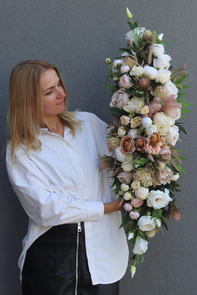 November Boho Longia, kompozycja kwiatowa na długi stół