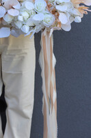 Benicia, biały jesienny wianek