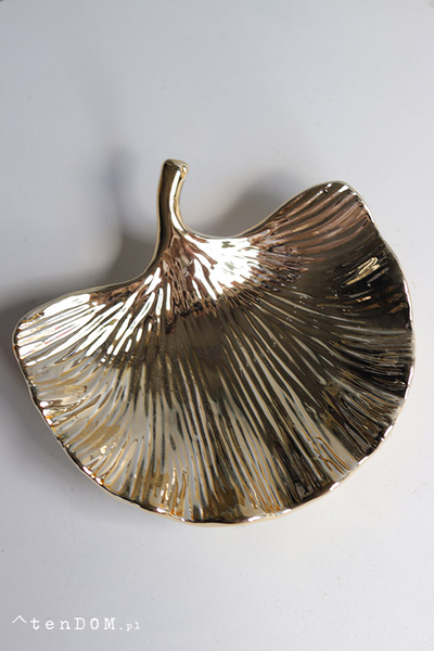 Ginko złota patera w kształcie liścia