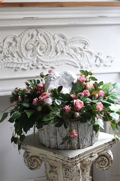 Anielska Róża, dekoracja nagrobna w skrzynce, wym.33x63cm