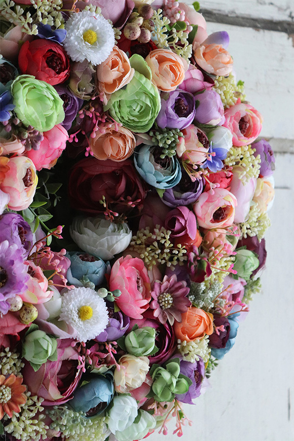 Perrasani, bogaty kwiatowy wianek, śr.38cm 