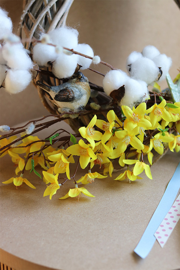 Forsycja Cotton, wielkanocny wianek na drzwi