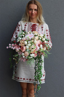 Eligia White New, elegancka kompozycja kwiatowa