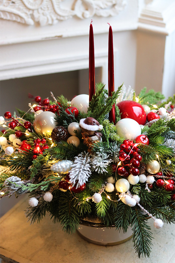 Winter Place, świąteczny stroik na paterze