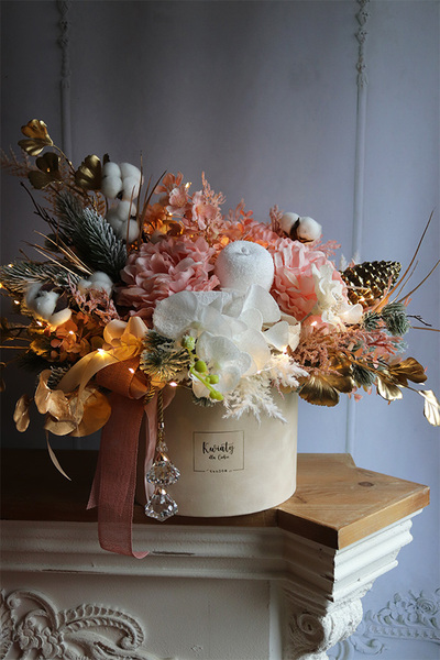 Pink Carrington, flowerbox zimowy LED