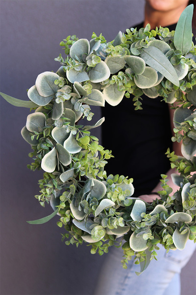 Eucaliptosa, zielony wianek na drzwi