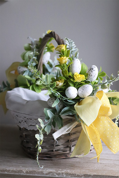 dekorowany koszyczek wielkanocny z serwetką, Yellow Spring, wys.24cm 