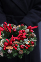 Zapraszamy na Święta, świąteczny wianek z suszem