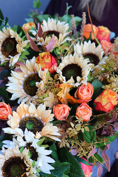 Sunflower Garden 2, kompozycja nagrobna w naczyniu