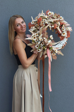 Pierre, asymetryczny jesienny wianek, śr.55cm