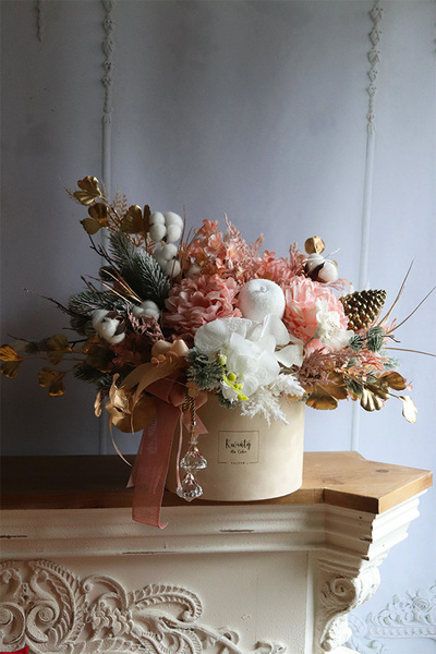 Pink Carrington, flowerbox zimowy LED