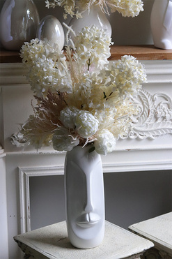 Boho Cream Head, kompozycja kwiatowa w wazonie, wys.75cm