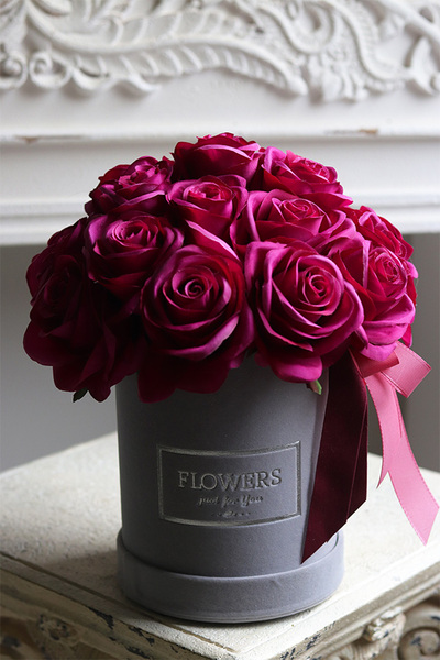 Deep Pink 2, elegancki flowerbox z amarantowymi różami