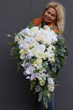 Helenna, zimowa wiązanka nagrobna, dł.90cm