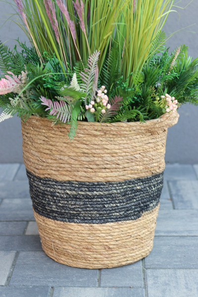 Cairo Basket, sztuczna trawa w koszu z ziołami